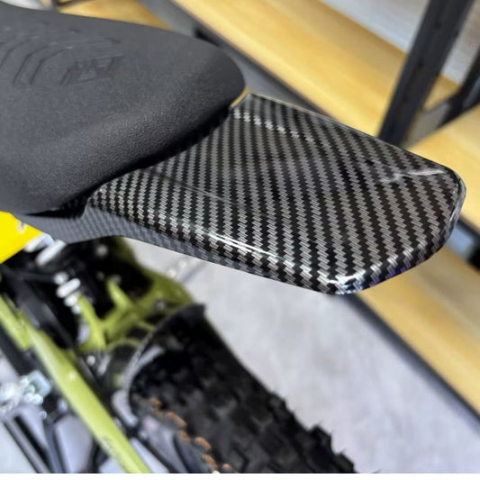 Carbon fiber rear fender